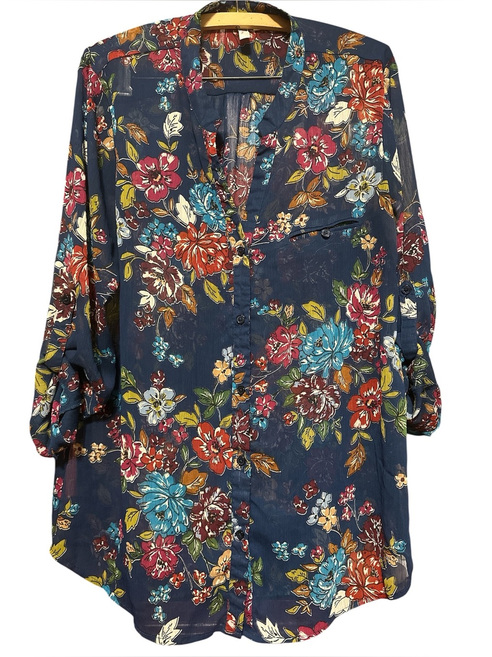 Kut from the Kloth Navy Floral Button-Front Top with Multicolor Blooms SZ XL